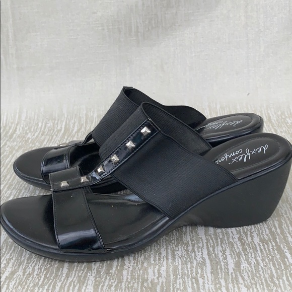 dexflex comfort Shoes | Dexflex Black Wedge Sandals Size W | Poshmark